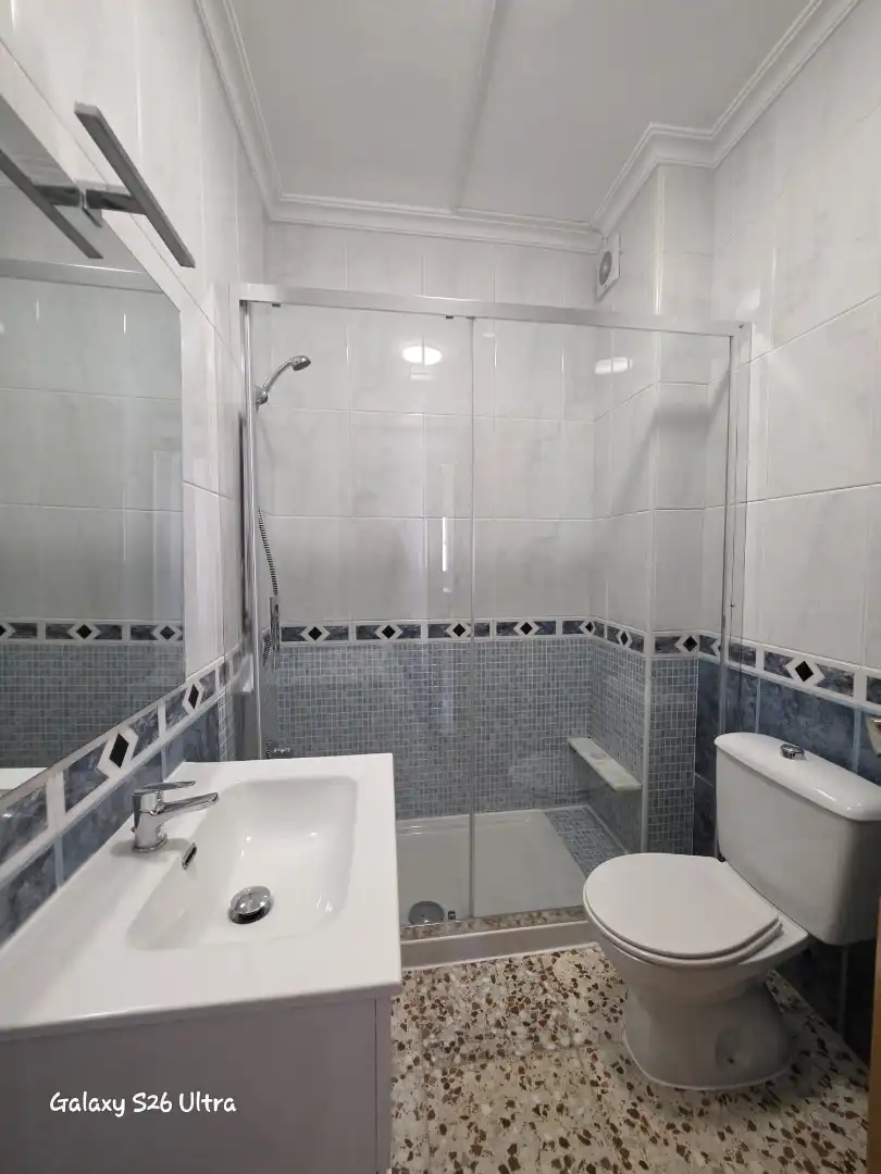 Badezimmer von Wohnung zur Miete in La Unión mit Möbliert, Ofen und Waschmaschine
