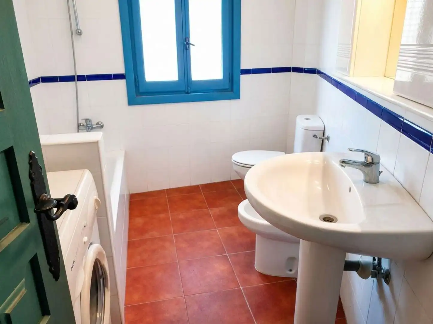 Bany de Finca rústica en venda en Alhama de Aragón amb Calefacció, Terrassa i Traster