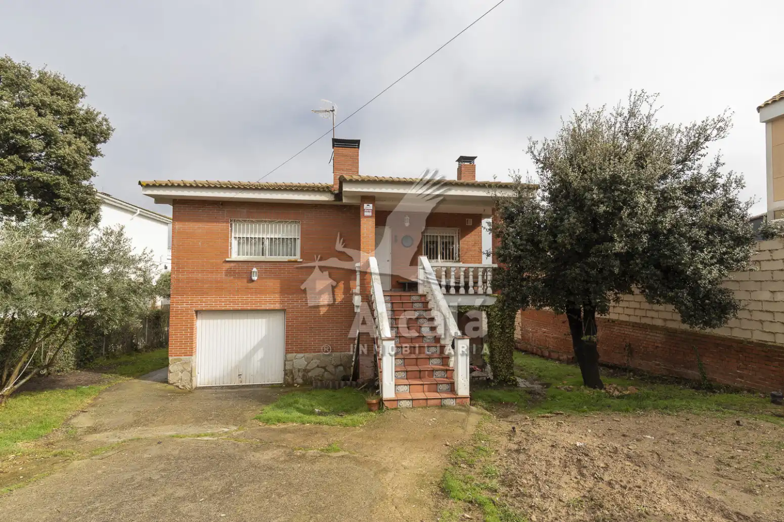 Vista exterior de Casa o chalet en venta en Torrejón del Rey con Calefacción y Piscina
