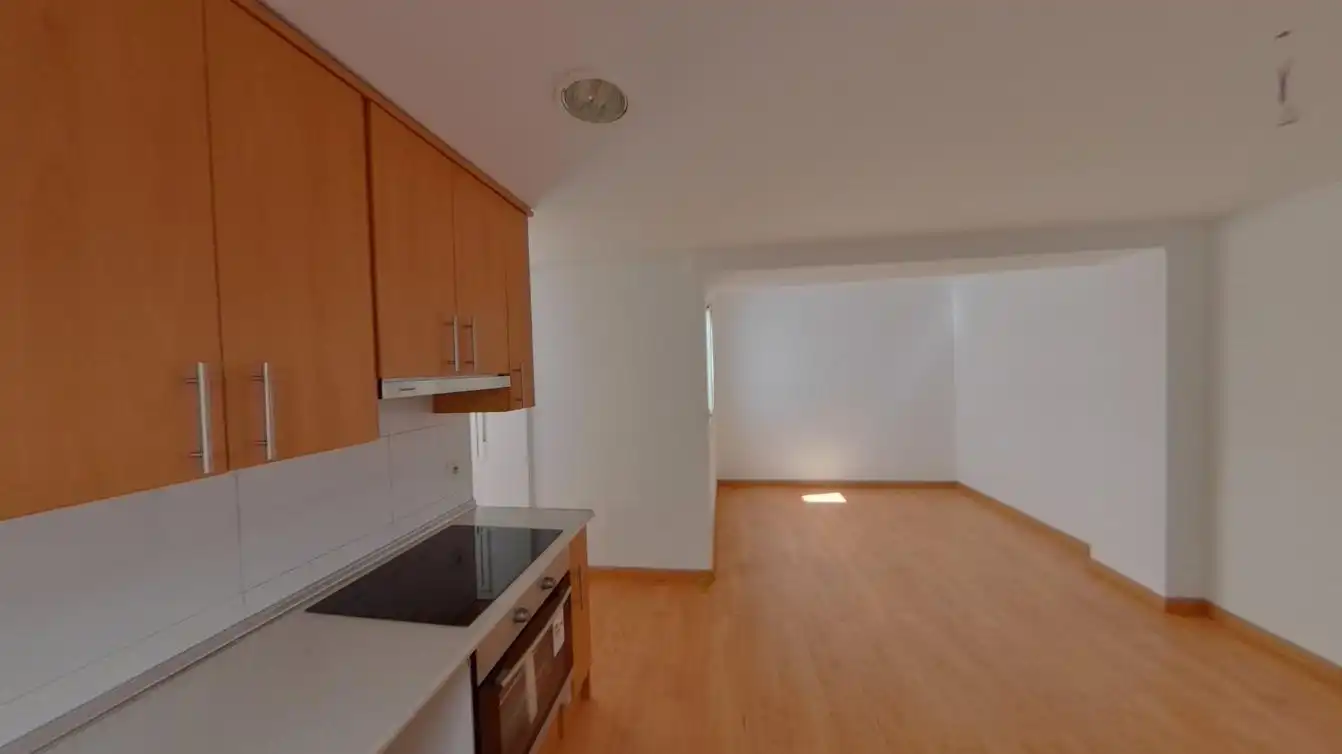 Cocina de Piso en venta en Zaragoza con Horno y Balcón