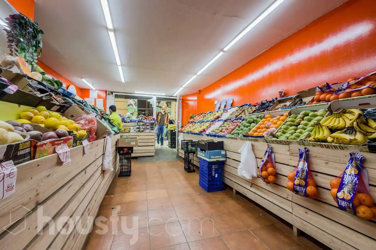 Business premises for sale in CL FERLANDINA ., imagen 2