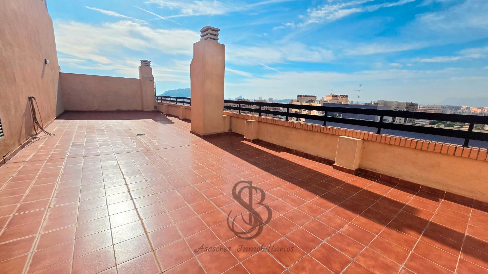 Terraza de Ático en venta en Alicante / Alacant con Aire acondicionado, Calefacción y Terraza