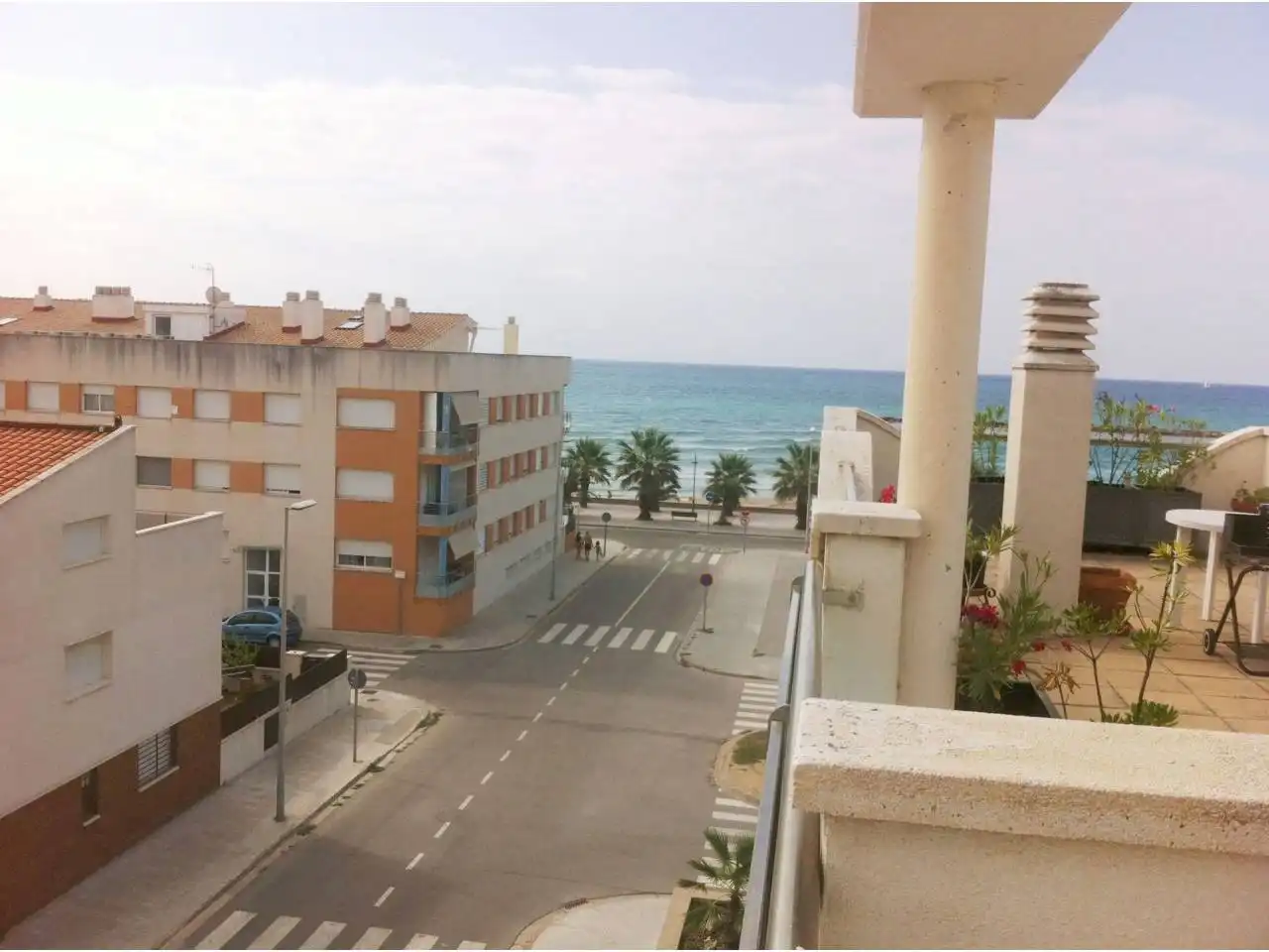 Exterior view of Flat for sale in Cubelles  with Air Conditioner, Heating and Terrace