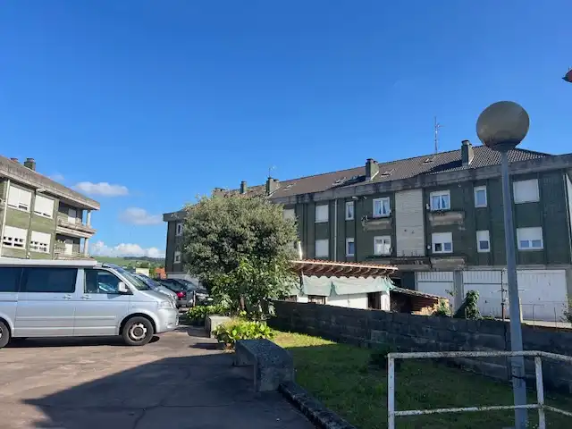 Vista exterior de Piso en venta en Torrelavega  con Calefacción y Trastero