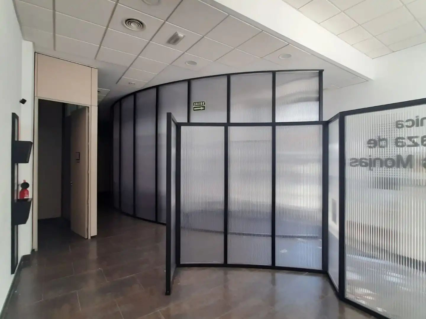 Local de alquiler en Huelva con Aire acondicionado, Calefacción y Internet