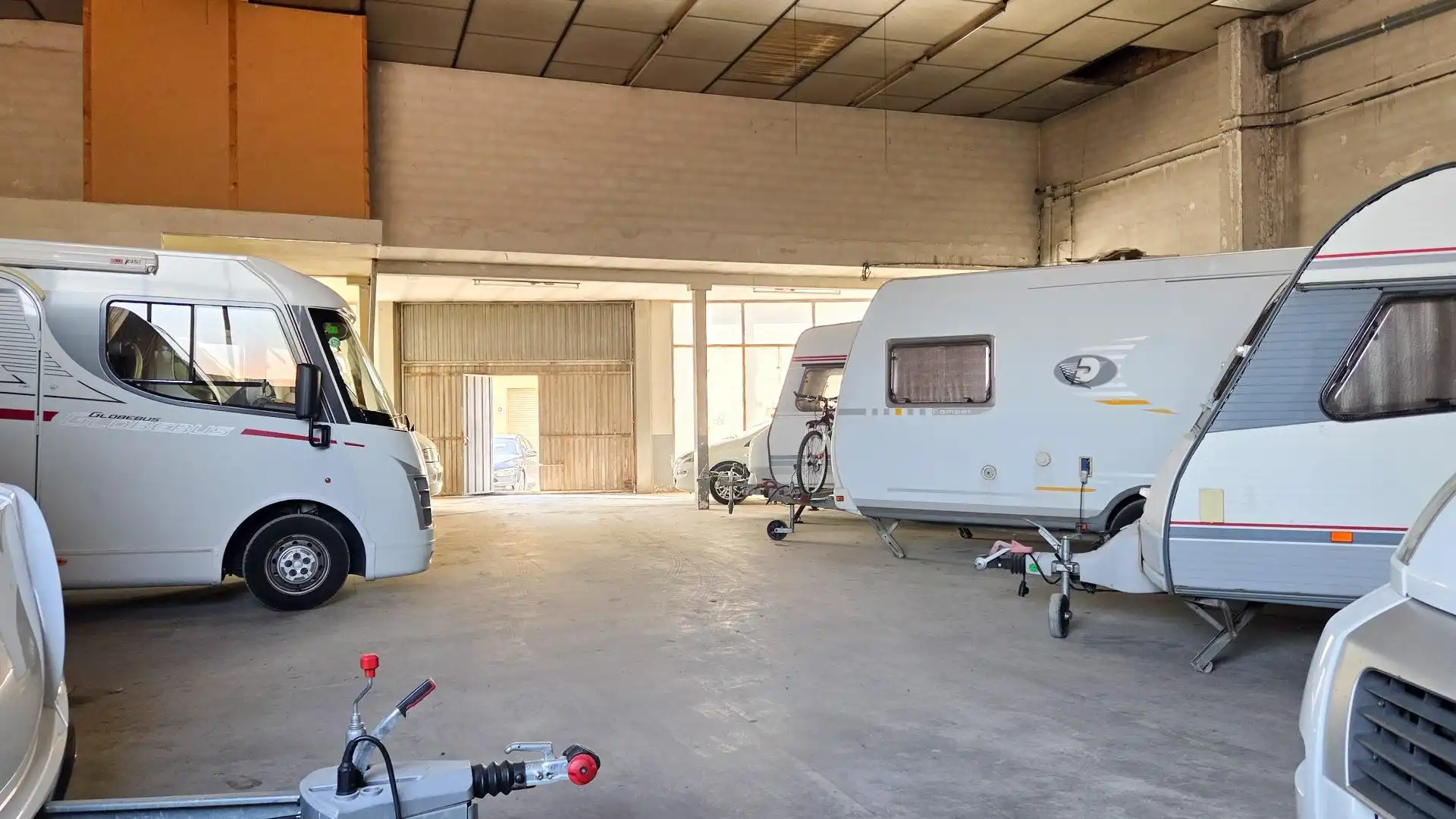 Industrial building for sale in Calle TALLERS 7, imagen 2