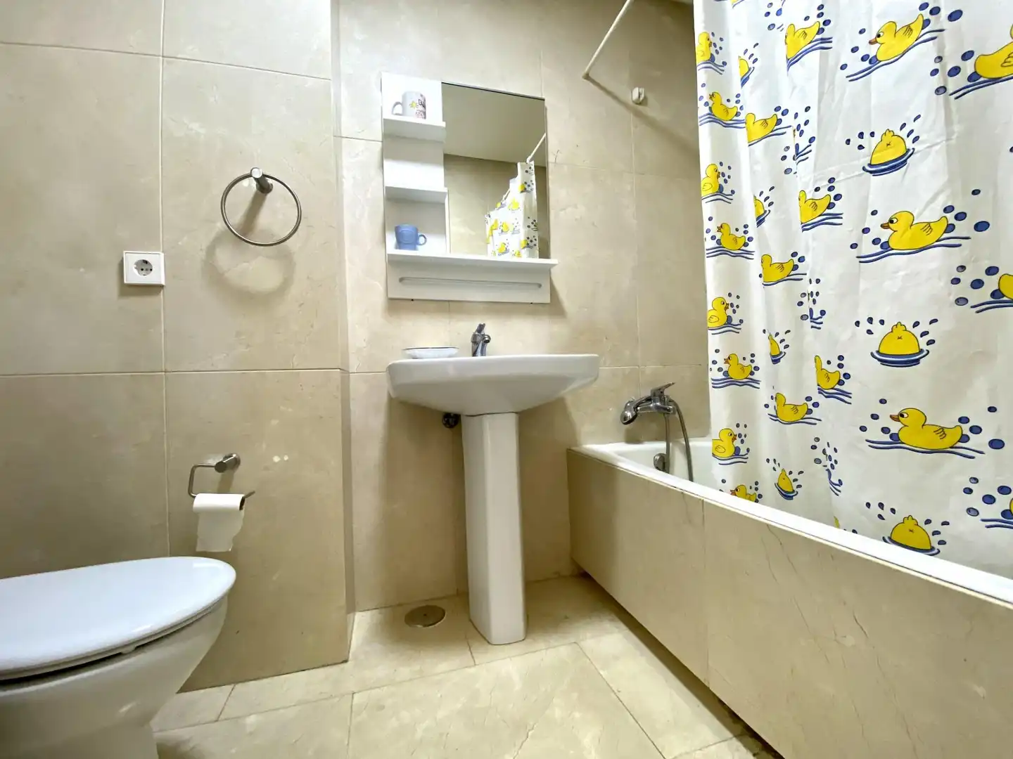 Flat for rent in Calle CALDERON DE LA BARCA, Orihuela ciudad