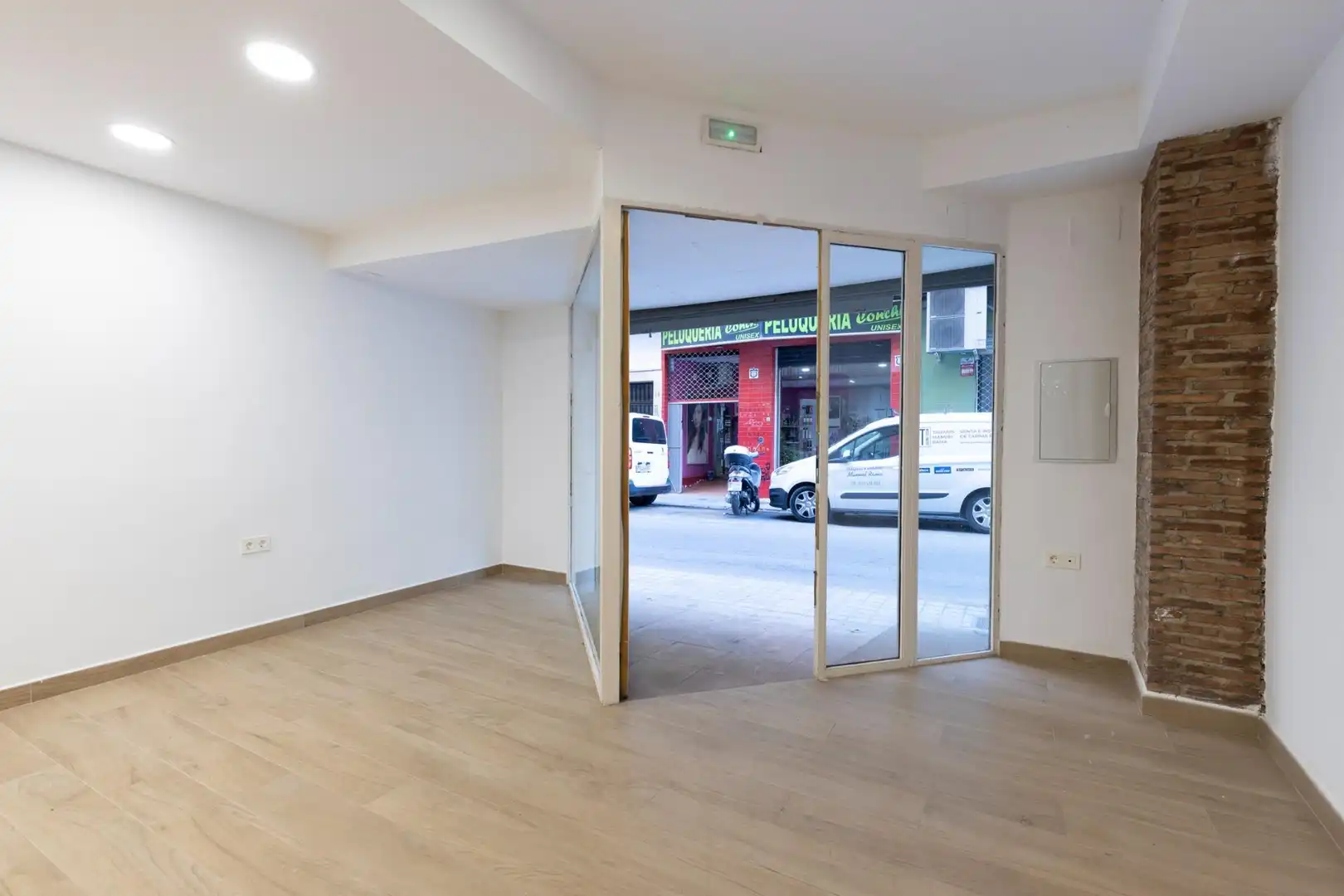 Local comercial en venda a Calle Almona de San Juan de Dios 15, imagen 7