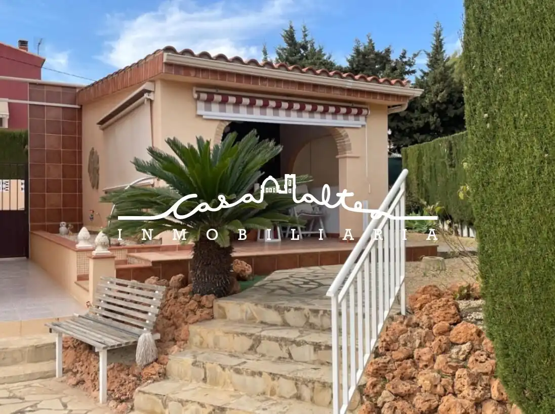 Vista exterior de Casa o chalet en venta en La Nucia con Aire acondicionado, Jardín privado y Trastero