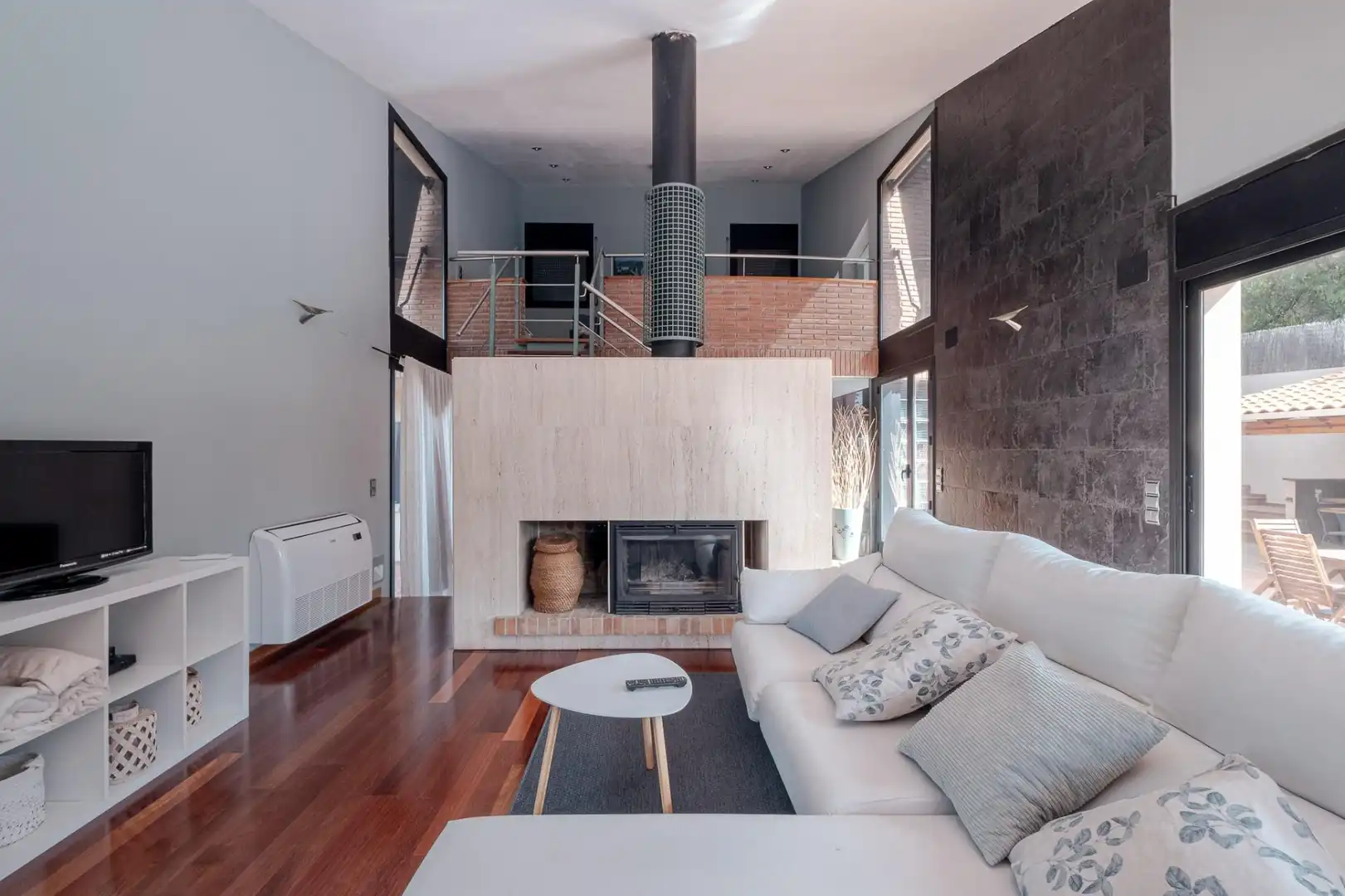Sala de estar de Casa o chalet en venta en Caldes de Montbui con Aire acondicionado, Calefacción y Jardín privado
