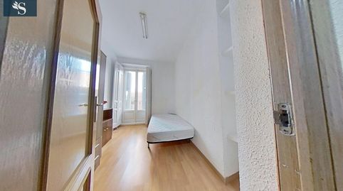Foto 4 de Apartament de lloguer a Cortes - Huertas, Madrid Capital