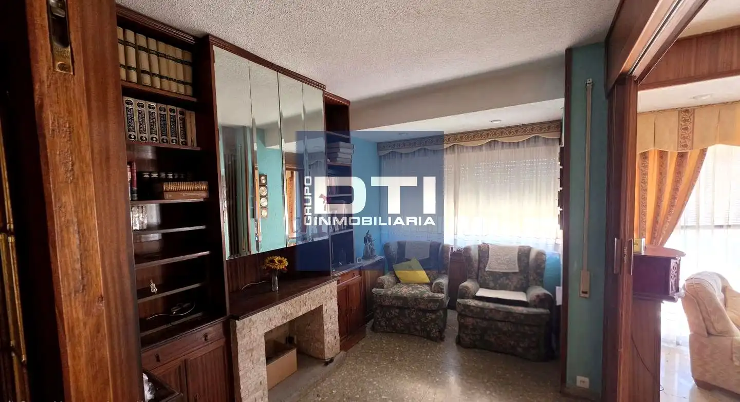 Appartamento con ascensore in vendita a Centro, imagen 2