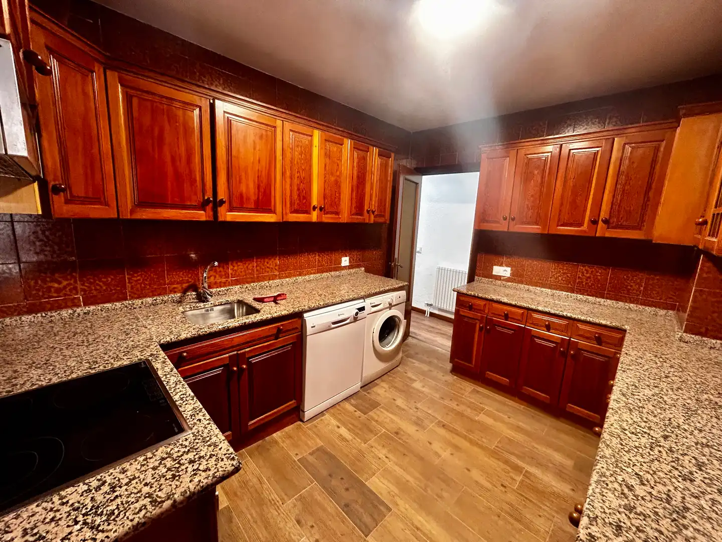 Cocina de Piso de alquiler en Ávila con Calefacción, Parquet y Horno