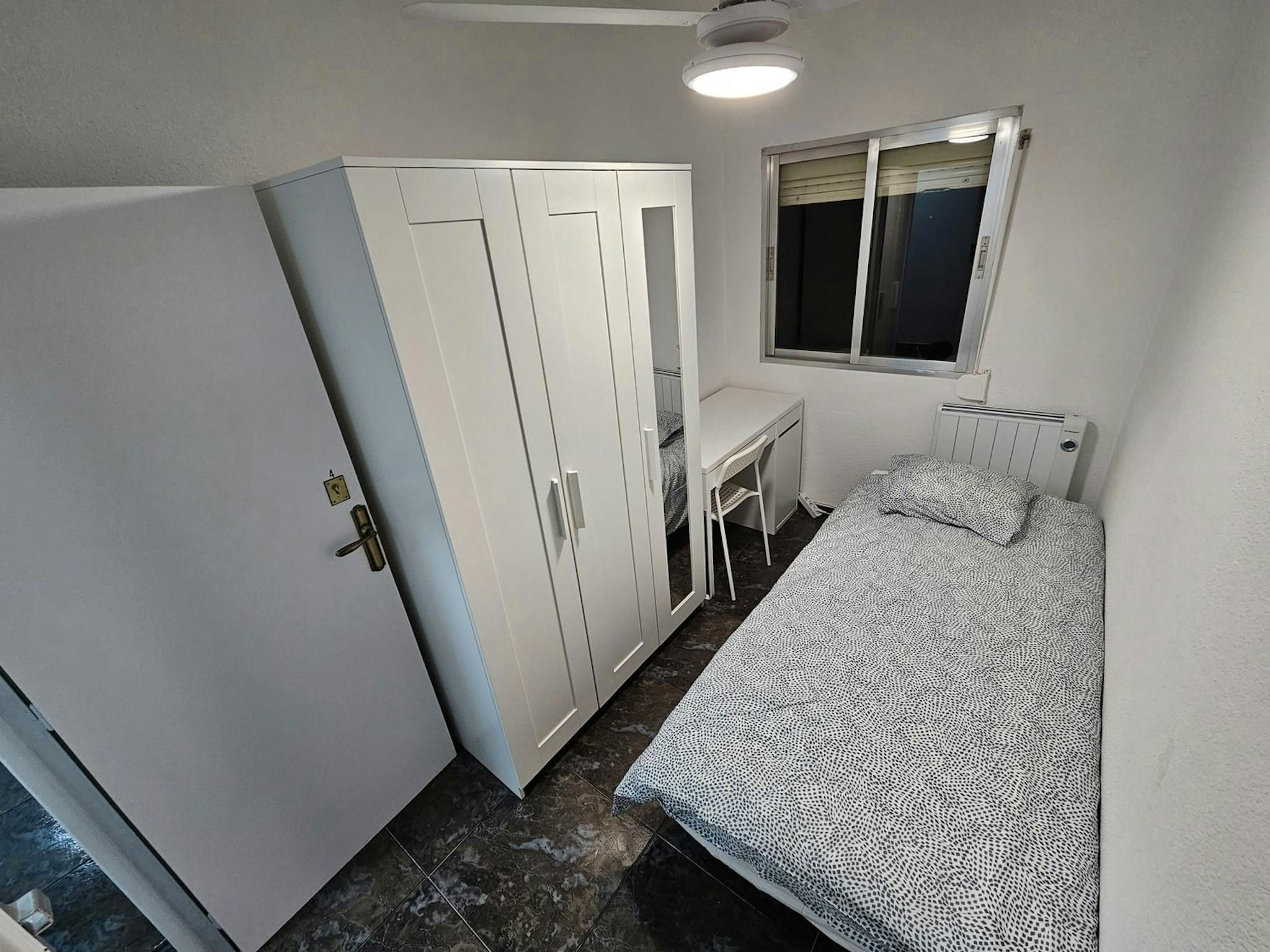 Flat to share in N/A, Los Rosales