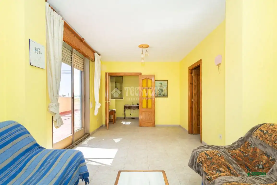 Flat for sale in Ciudad Jardín - Tagarete - El Zapillo