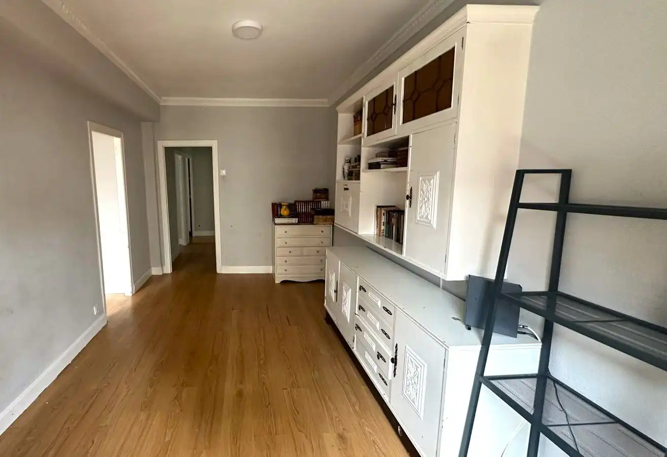 Flat for sale in La Ronda, Centro