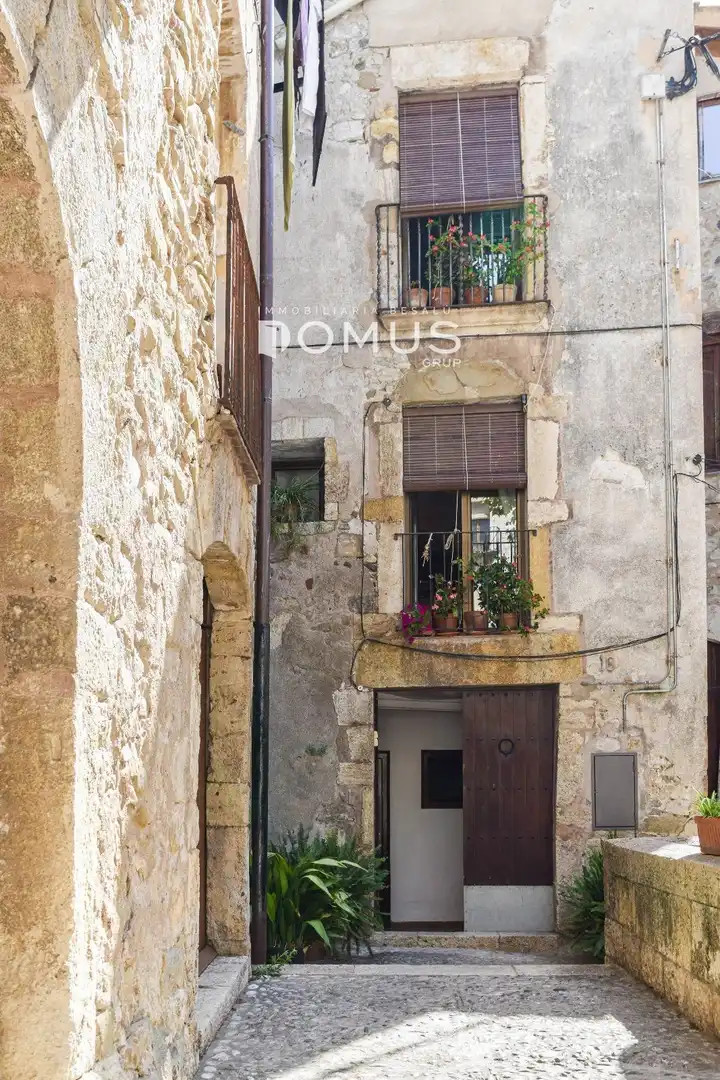 Balcony of Houses for sale in Besalú  with Heating, Terrace and Storage room