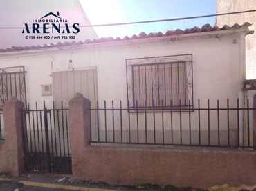 Casa en venda a Calle Madre Trinidad Carreras Hitos