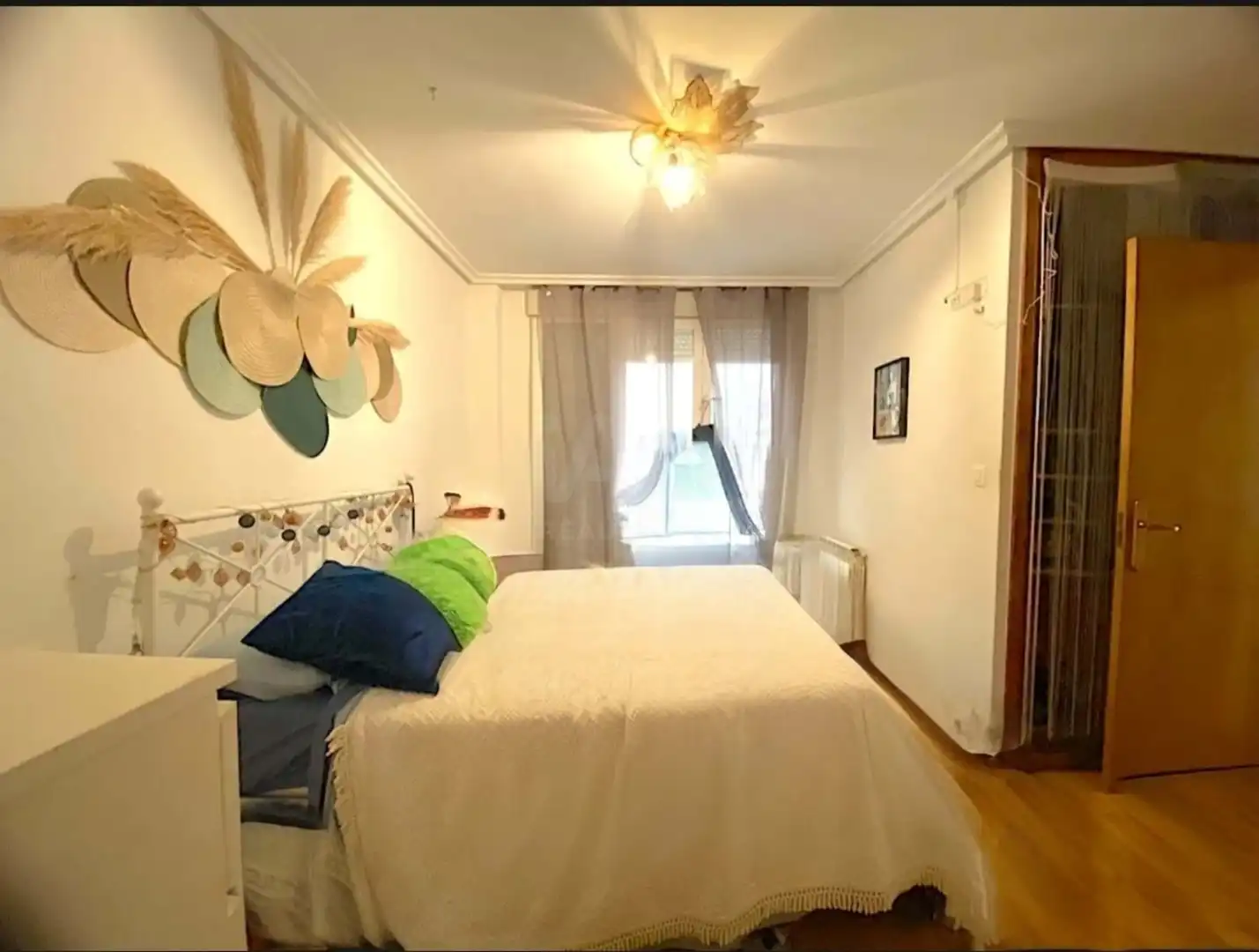 Habitación de Piso en venta en Soraluze / Plasencia de las Armas con Calefacción y Terraza