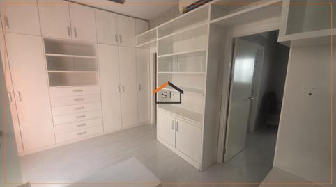 Foto 4 de Apartament en venda a Pacífico, Madrid