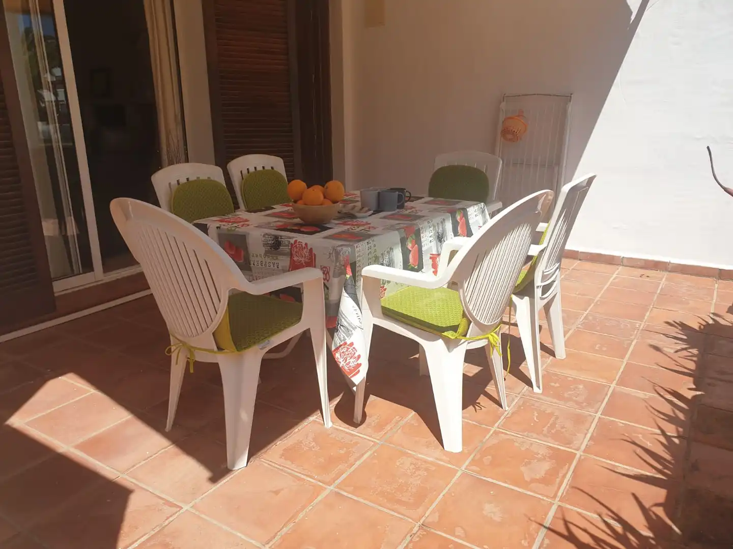 Planta baja de alquiler en Carrer del Monestir de Poblet, 1, La Pineda