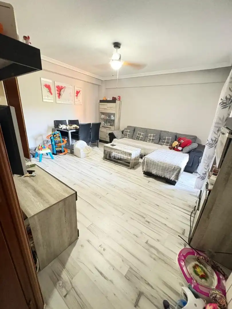 Sala d'estar de Pis en venda en Torrejón de Ardoz amb Aire condicionat, Calefacció i Terrassa