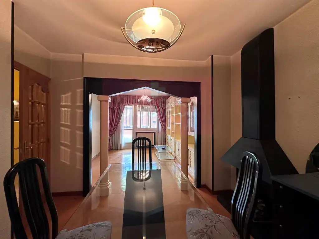 Comedor de Piso en venta en Lugo
