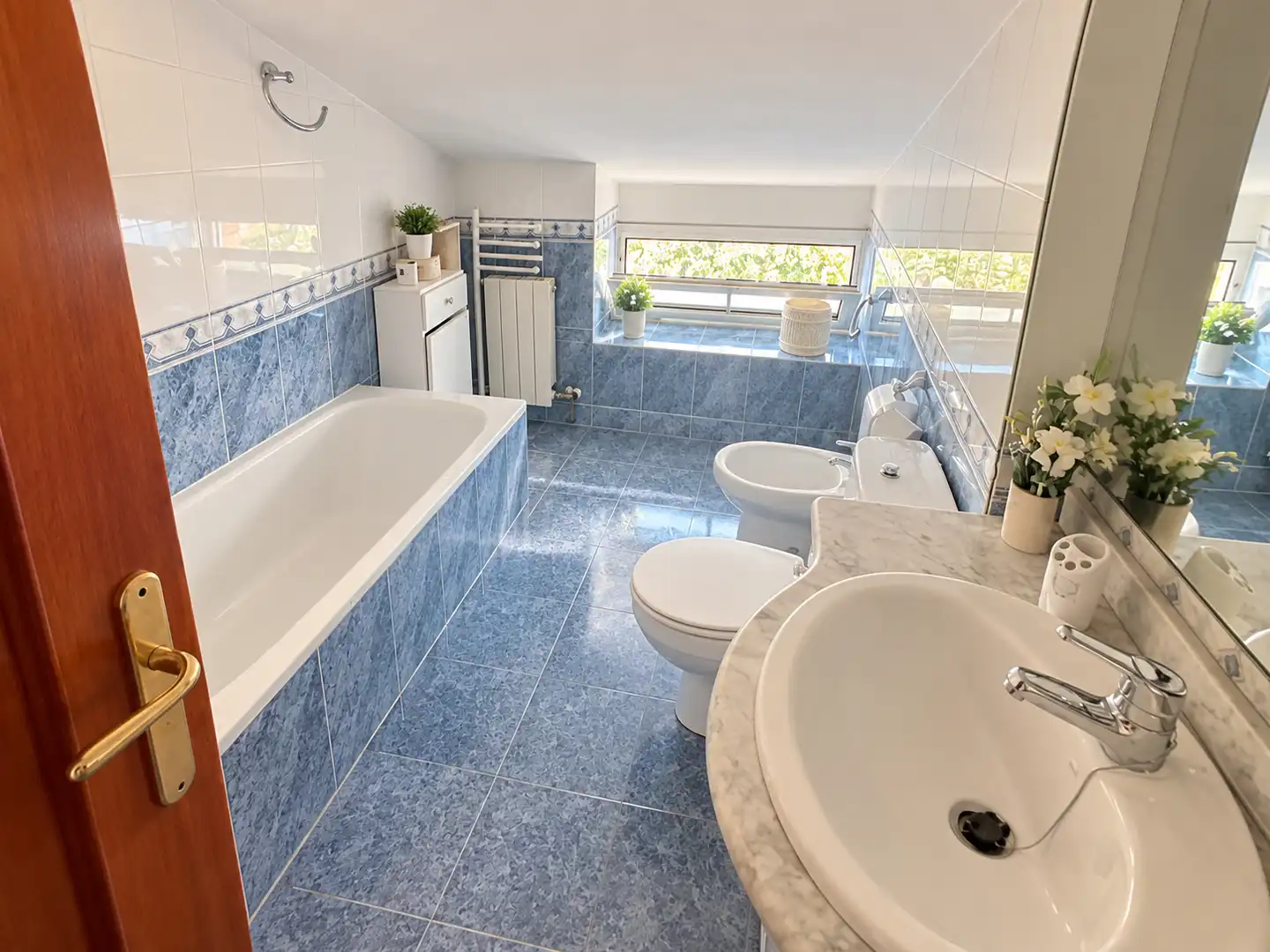 Baño de Piso de alquiler en El Masnou con Aire acondicionado, Calefacción y Amueblado