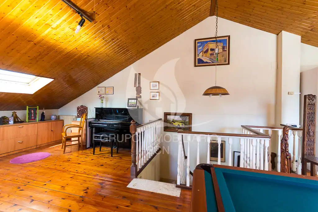 Houses for sale in Montcada i Reixac  with Air Conditioner, Heating and Terrace