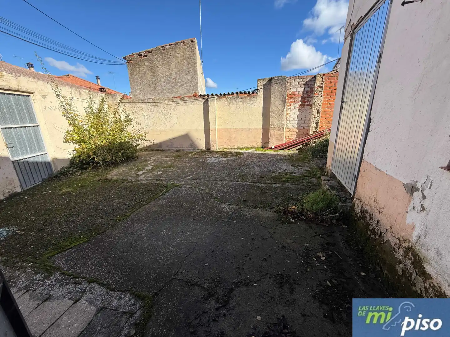 Aparcament de Casa o xalet en venda en Pollos, Valladolid