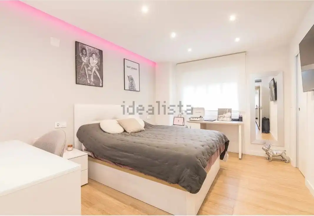 Bedroom of Flat for sale in Alicante / Alacant  with Air Conditioner, Heating and Storage room