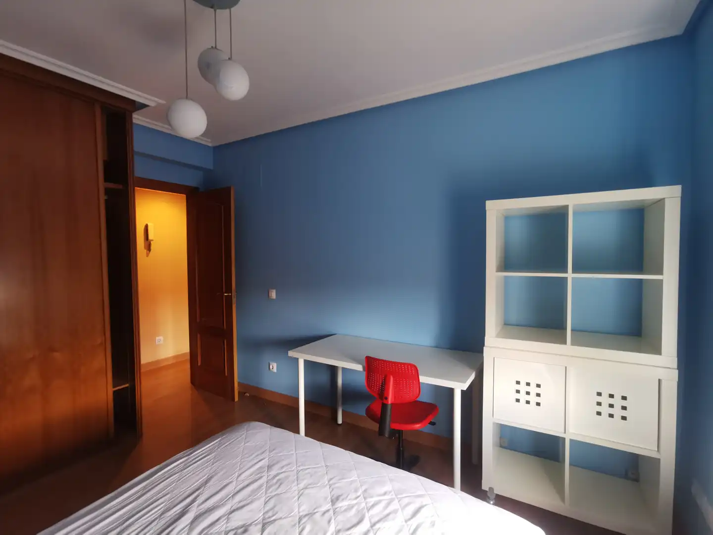 Bedroom of Flat for rent in Salamanca  with Heating, Parquet flooring and Furnished