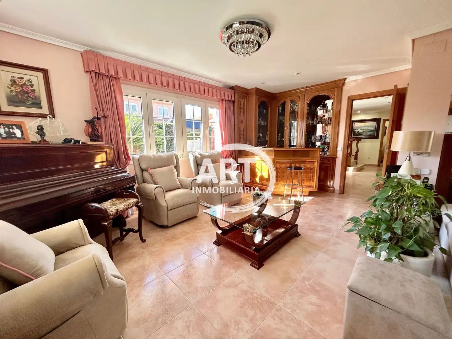 Living room of Houses for sale in L'Eliana  with Air Conditioner, Heating and Private garden