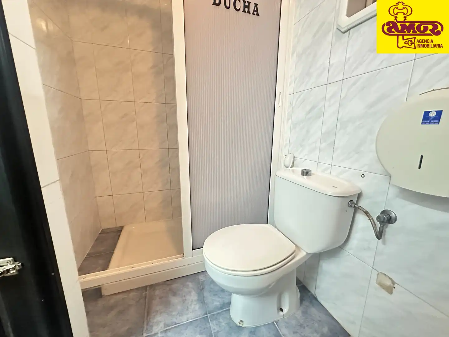 Badezimmer von Geschaftsraum zum Verkauf in Santiago de Compostela 