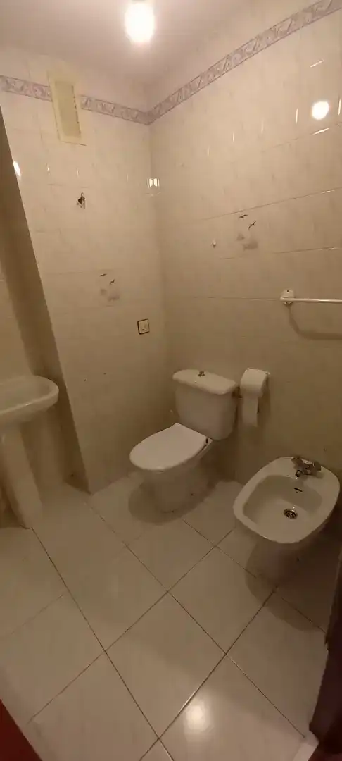 Bany de Pis en venda en Burgos Capital