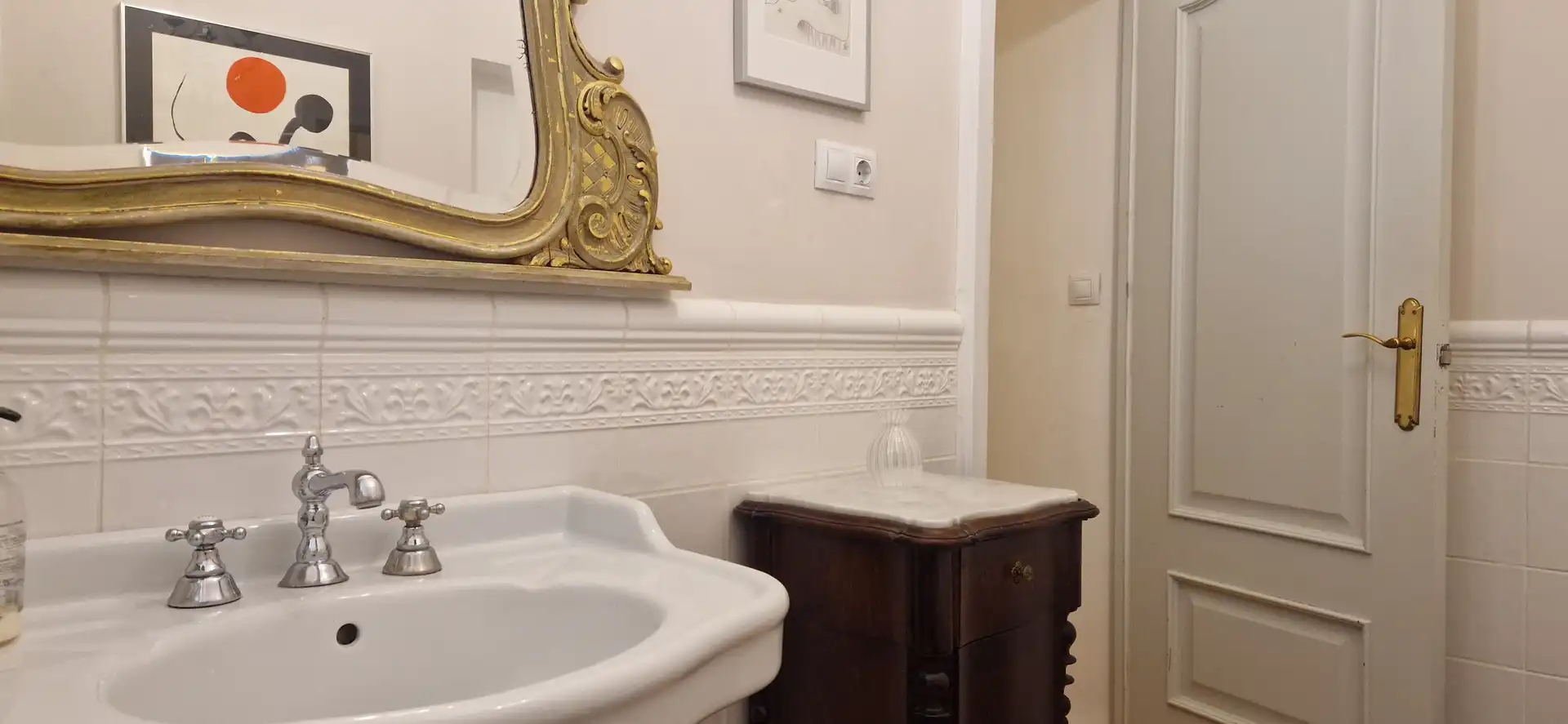 Bathroom of Houses for sale in Granada  with Air Conditioner, Heating and Private garden