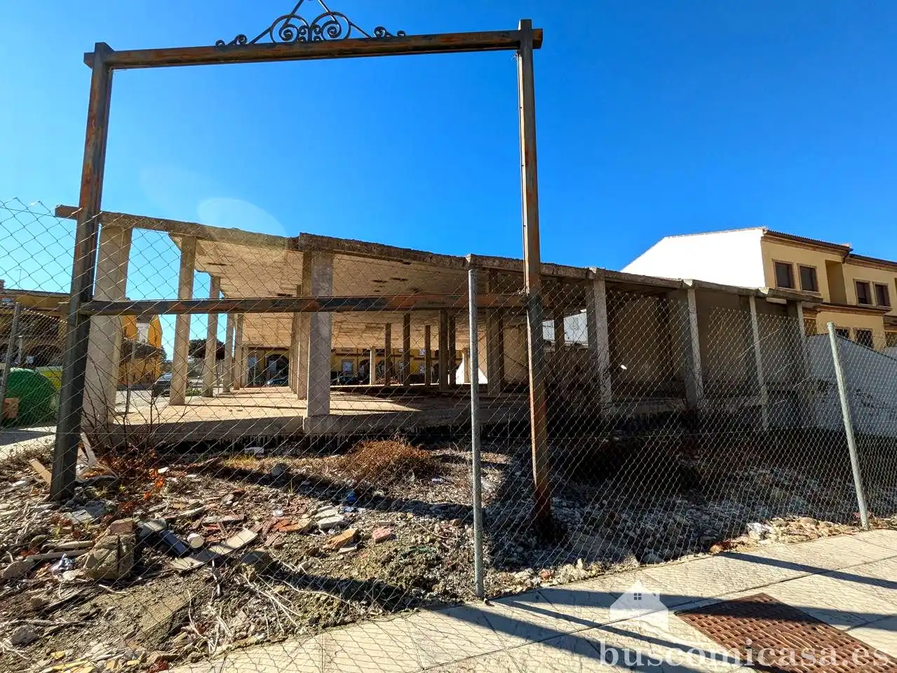 Vista exterior de Residencial en venta en Linares