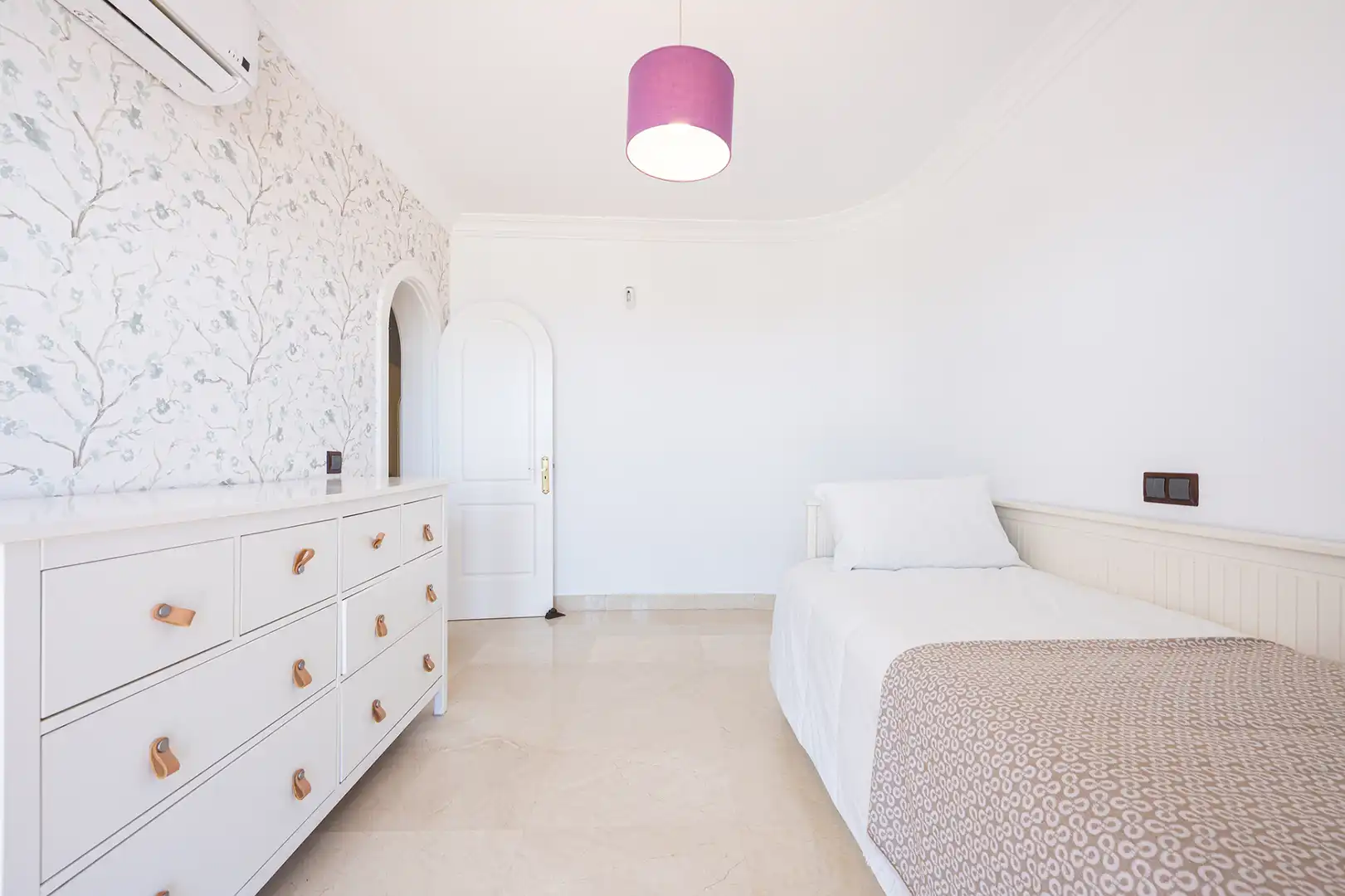 Habitación de Casa o chalet en venta en San Bartolomé de Tirajana con Aire acondicionado, Jardín privado y Terraza