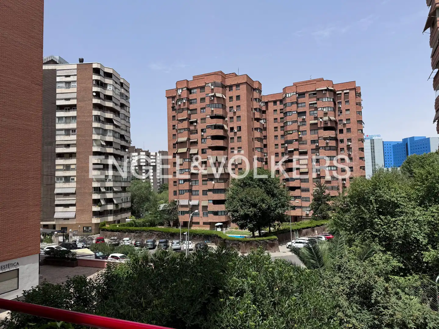 Vista exterior de Planta baixa de lloguer en Madrid amb Aire condicionat i Calefacció