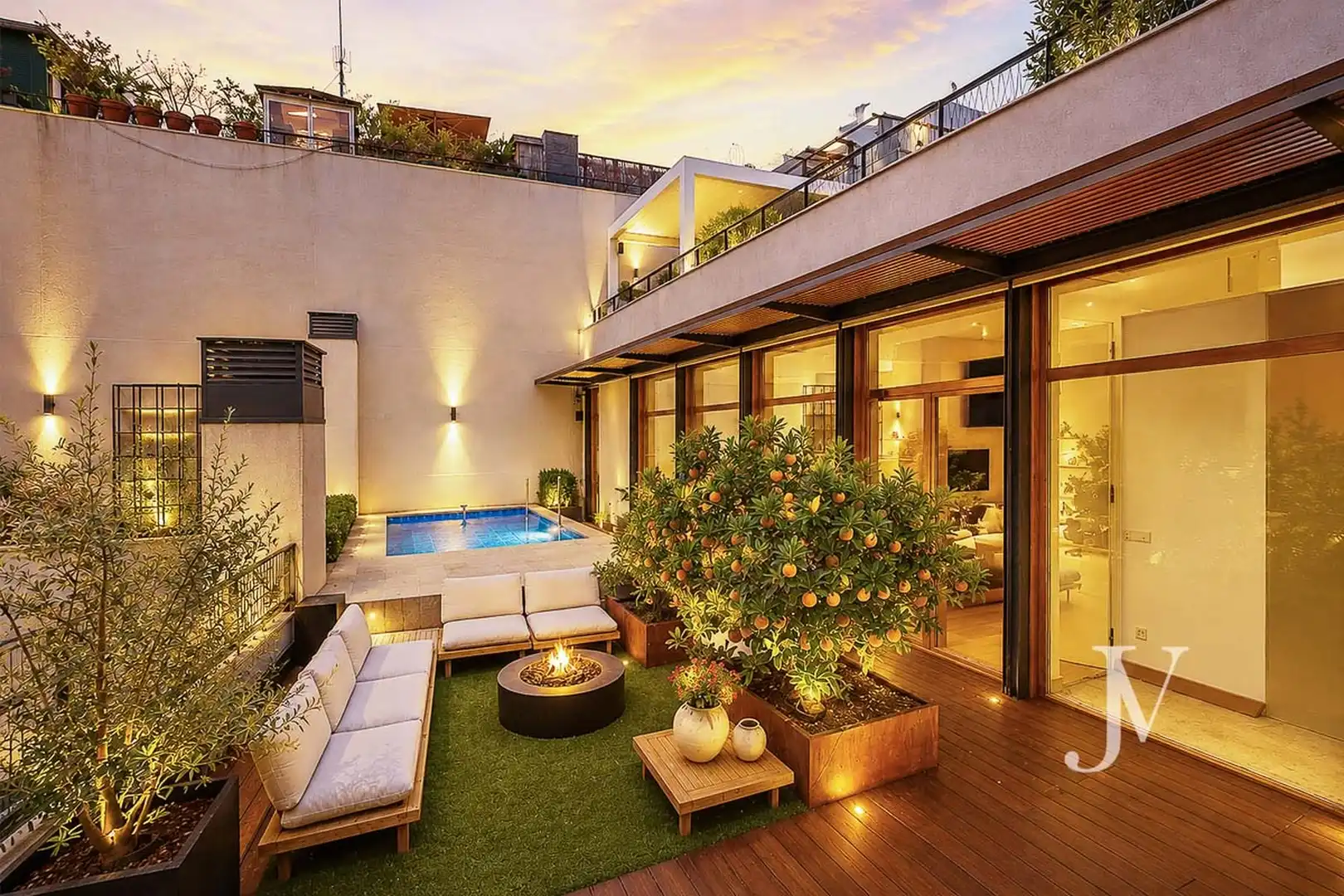 Terraza de Ático en venta en Madrid con Aire acondicionado, Calefacción y Jardín privado