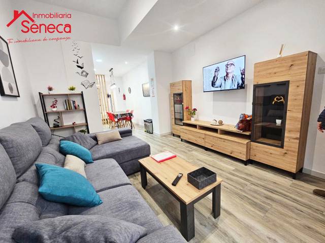 Piso en Venta en OMEYAS en Ciudad Jardín - Zoco