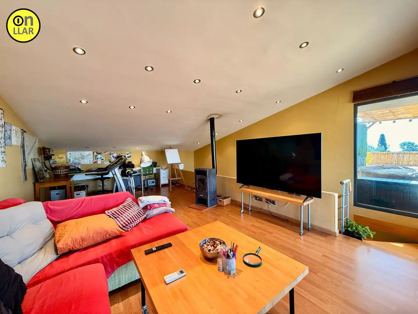 Casa con piscina en venta en Carrer AMISTAT, imagen 42