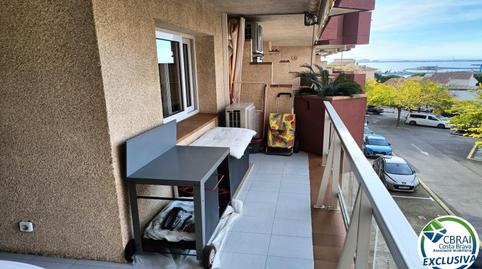 Foto 2 de Apartament en venda a Calle Merce Rodoreda 1 2 3, 1, Almadrava - Canyelles - Puig-Rom, Girona