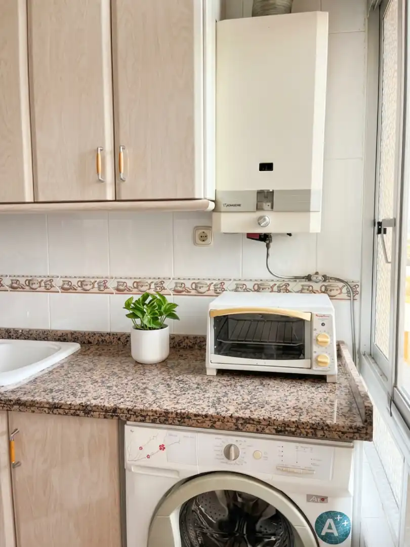 Cocina de Piso en venta en Málaga con Aire acondicionado y Amueblado