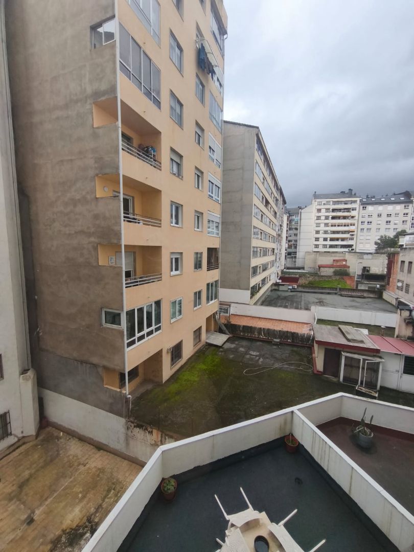 Exterior view of Flat for sale in Ourense Capital   with Heating, Parquet flooring and Storage room