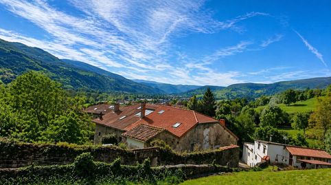 Foto 3 de Casa adosada en venda a Corvera de Toranzo, Cantabria