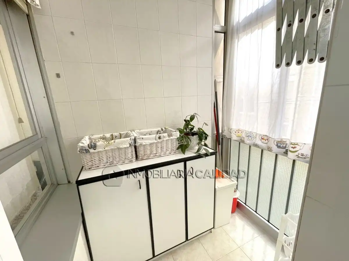 Habitación de Piso de alquiler en Burgos con Calefacción, Terraza y Amueblado