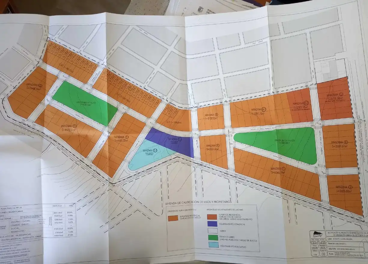 Edifici en venda en Láchar