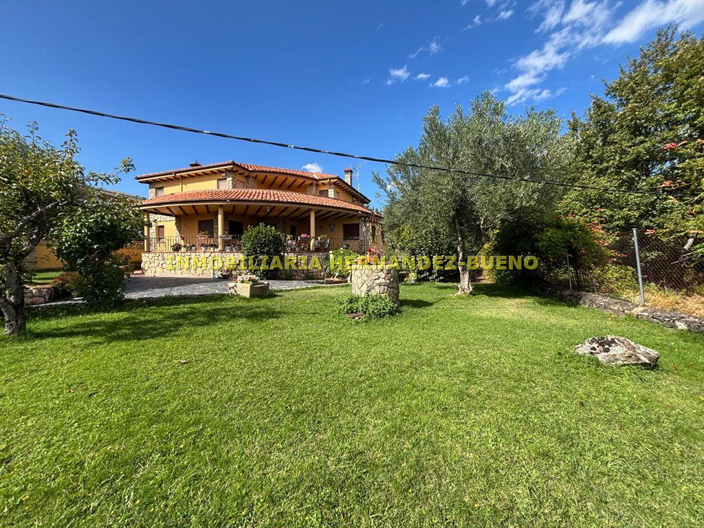 Garden of House or chalet for sale in Sequeros  with Heating and Terrace