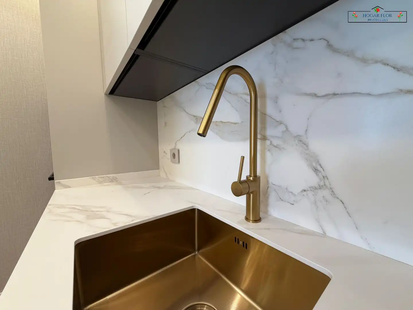 Cocina de Piso en venta en Salamanca con Calefacción y Balcón